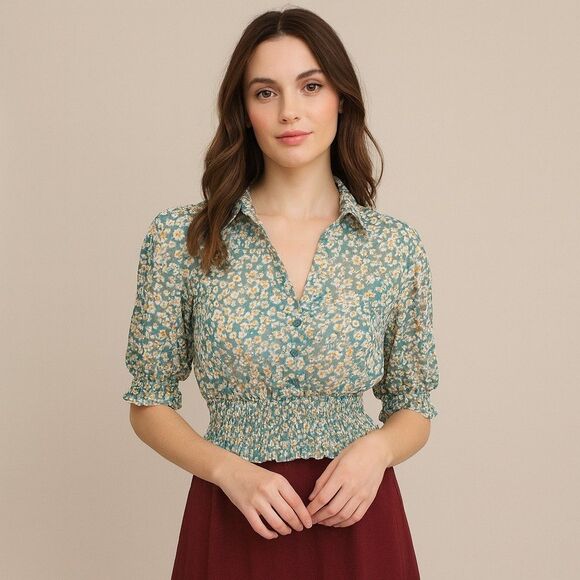 NWT Know One Cares Floral Green Blue Short Sleeve Crop Top Blouse V Neck size L - Picture 1 of 11